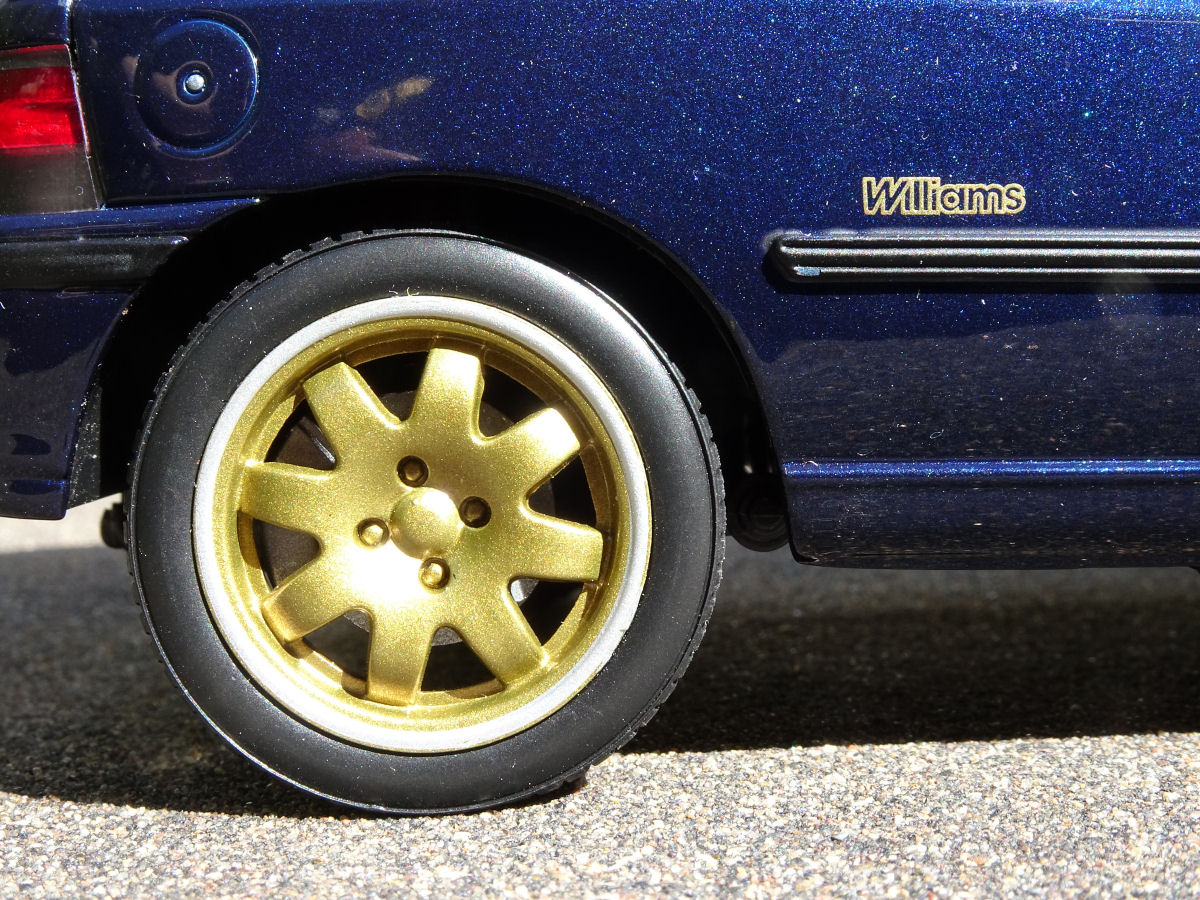 Clio Williams ja 15 TL 