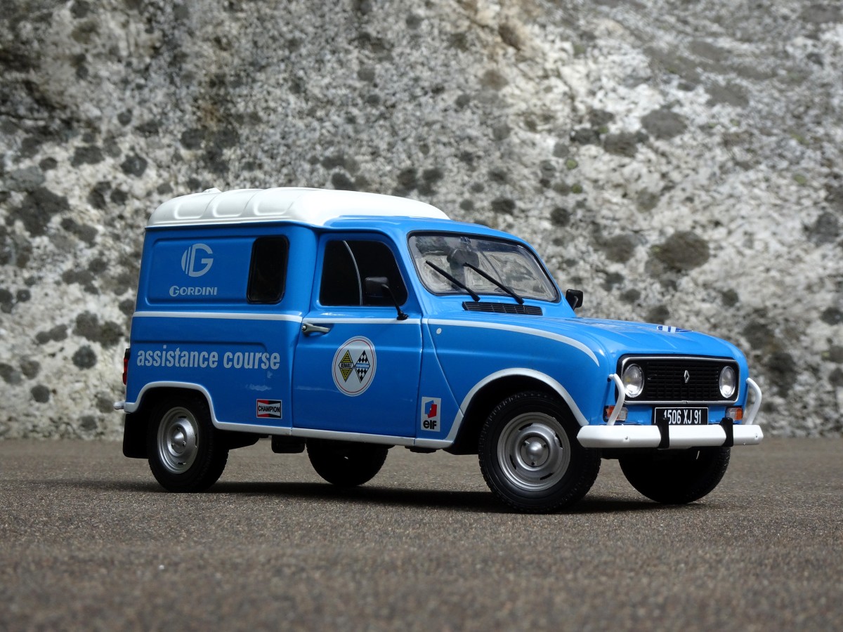 Renault 4LF4  